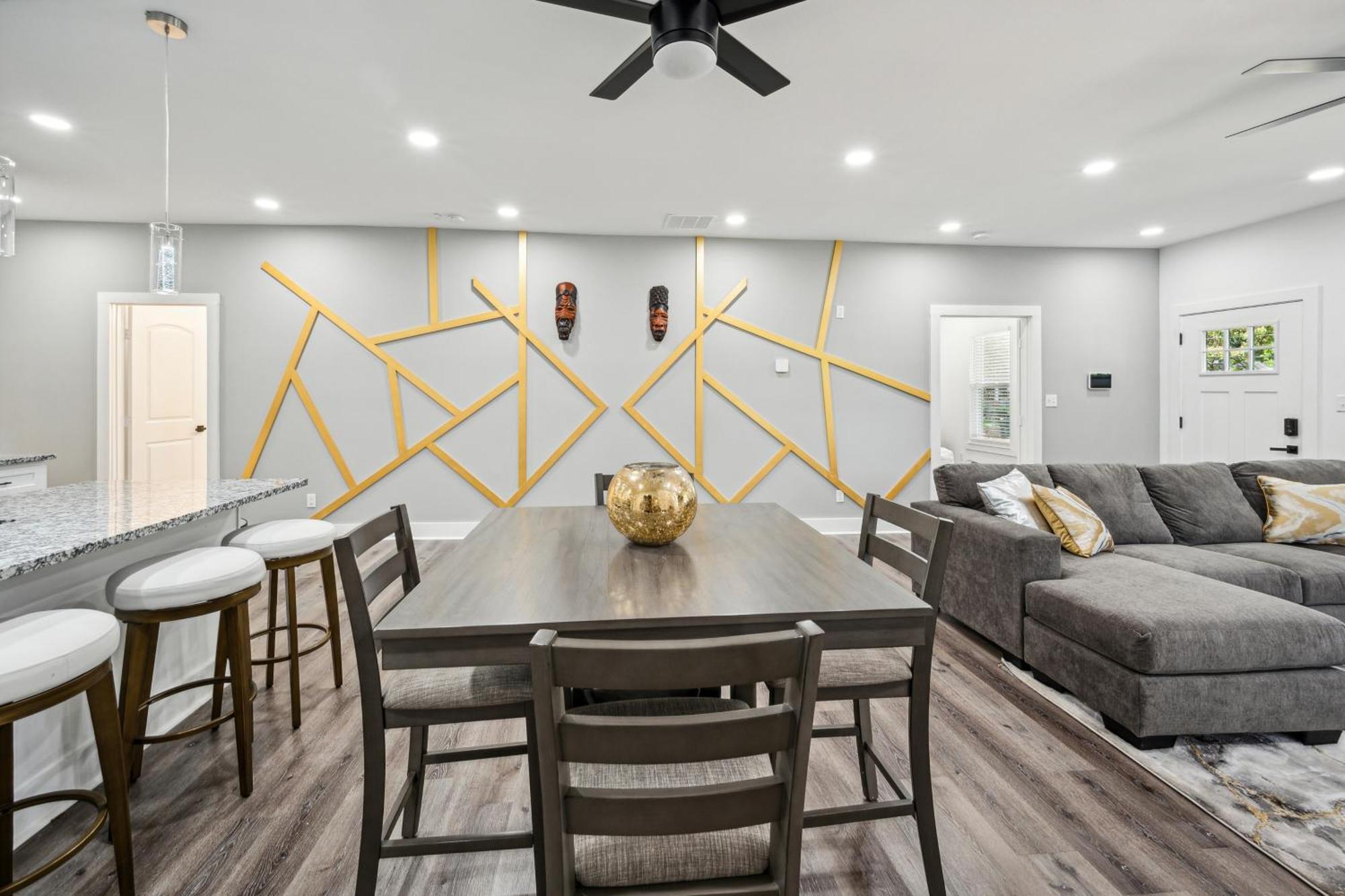 Centrally Located Home In Atlanta-10 Mins From Ga Aquarium, Mercedes Benz Stadium, & Much More Екстериор снимка
